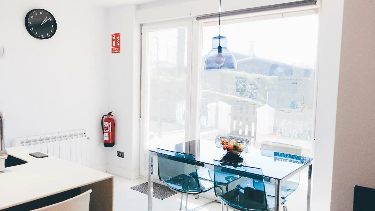 Apartamento Romantico Free Parking Area Wifi San Sebastian 0*,  Spanje