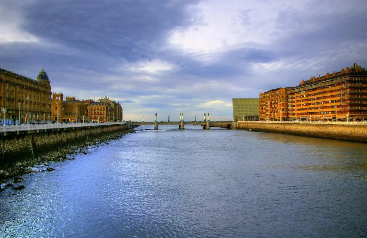 Apartamento Romantico Free Parking Area Wifi San Sebastian